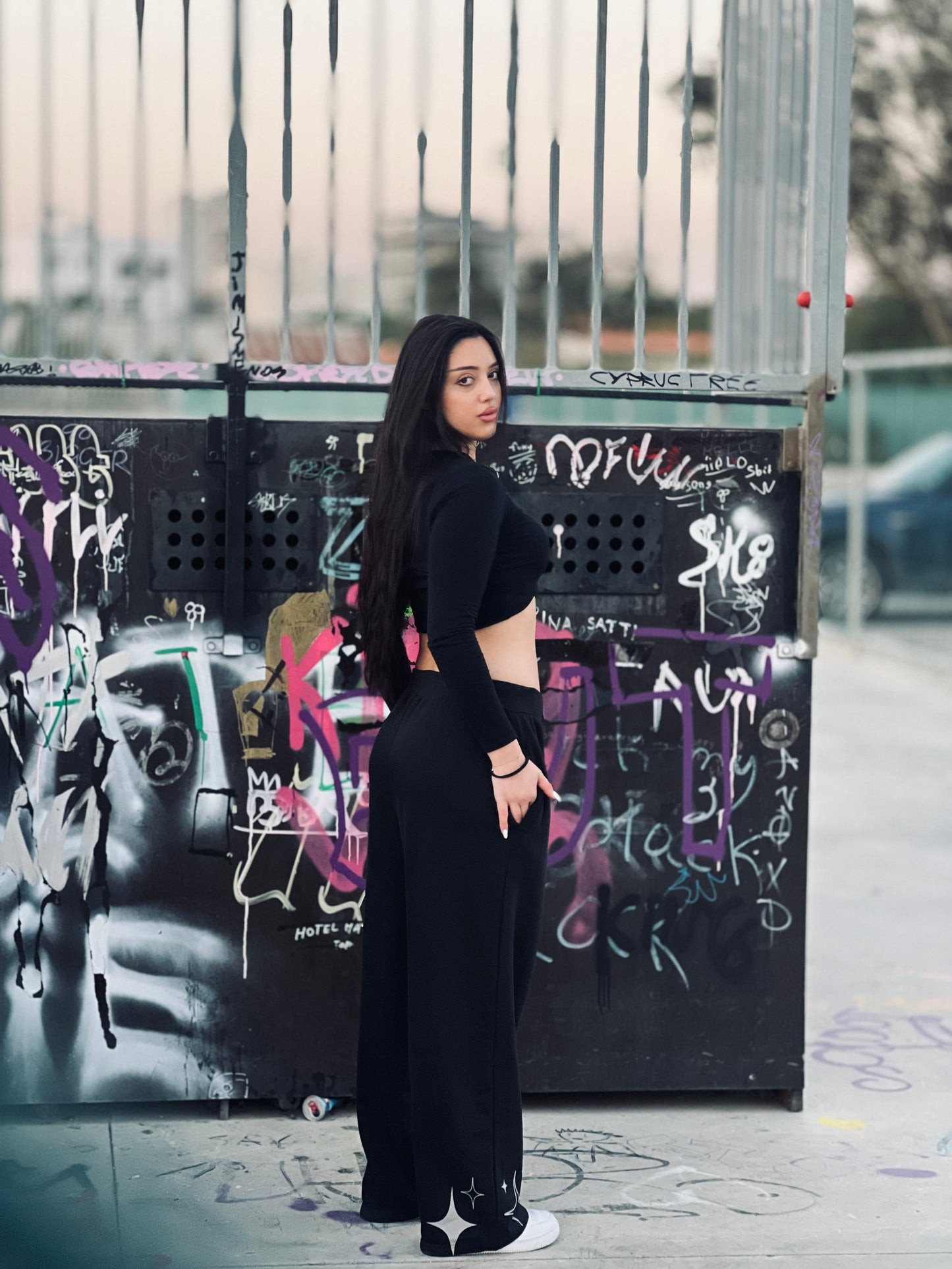 Calyzer 💫 oversized black sweatpants