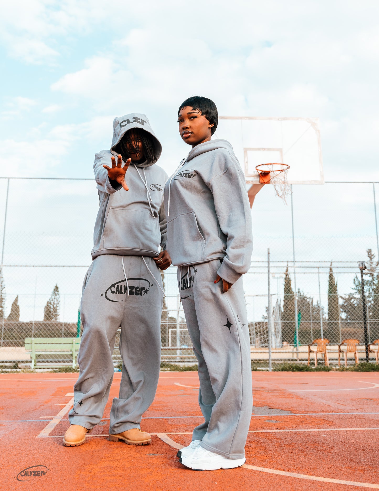 Calyzer Full Grey Orbit Tracksuit – Minimal Streetwear Comfort